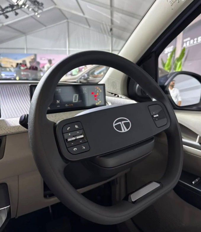 Tata Aeris interior