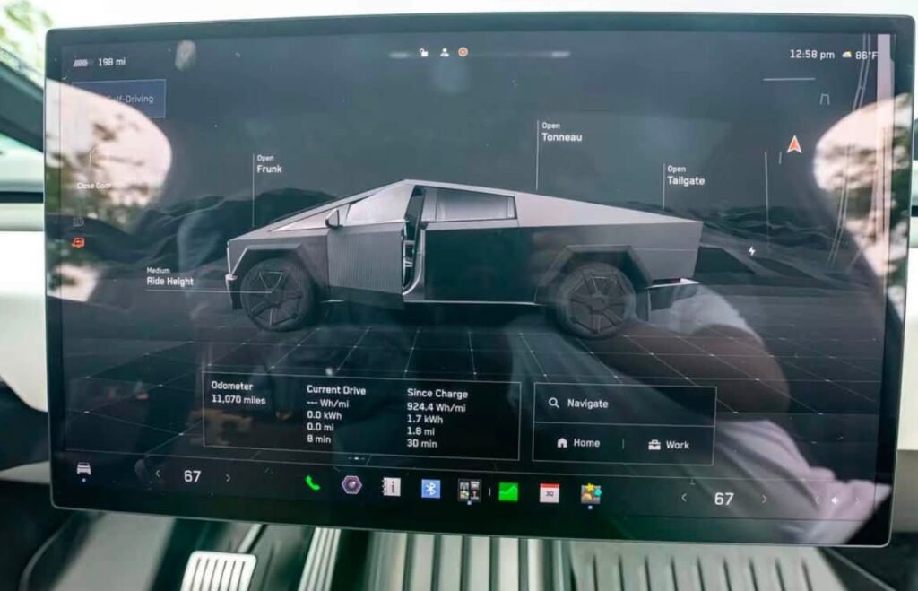 Tesla Cybertruck interior