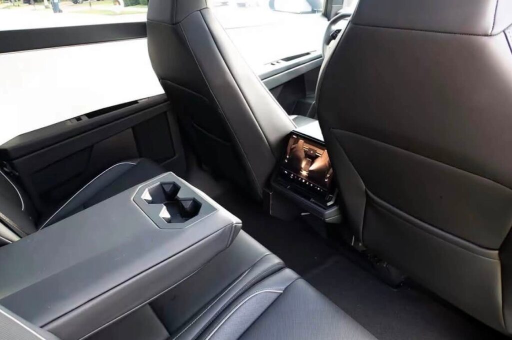 Tesla Cybertruck interior