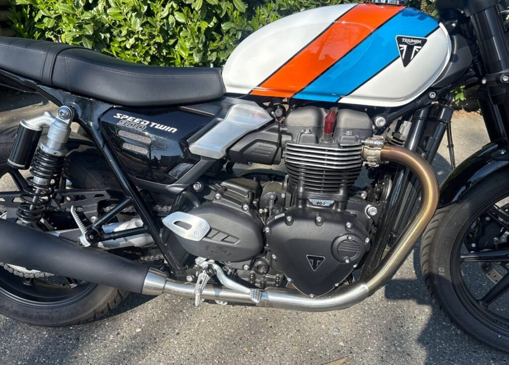 Triumph speed twin 900