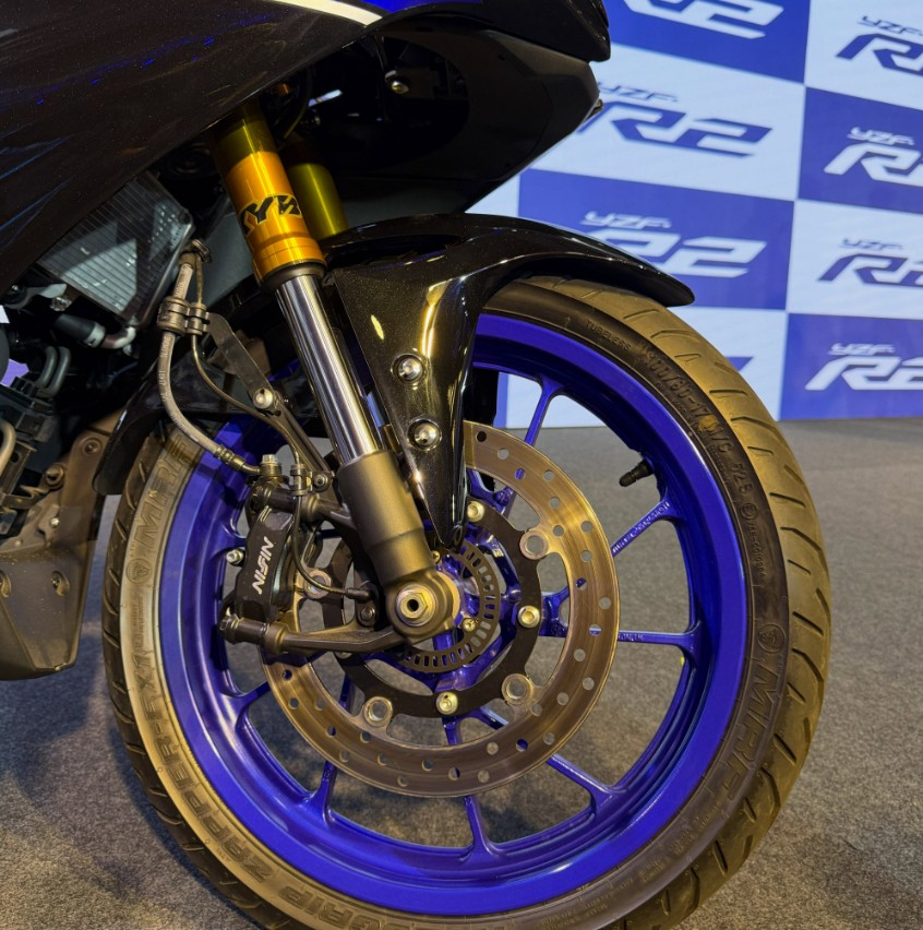 Yamaha R2 suspension & brakes