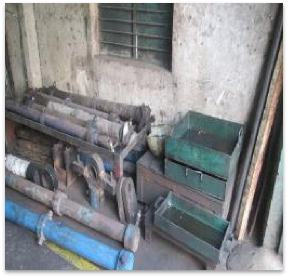5s Hydraulic room